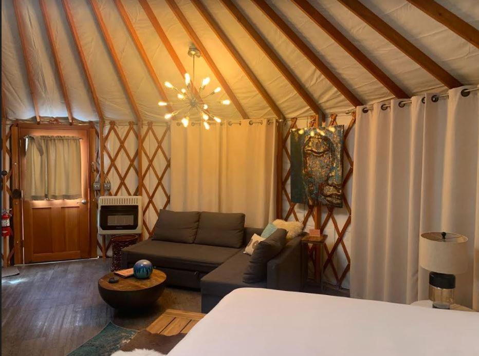 Hotel Escalante Yurts - Luxury Lodging Exterior foto